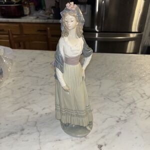 RARE LLADRO #5125 "GOYA LADY" FIGURINE‎ - RETIRED - PRISTINE - 12.5" TALL